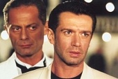 Олигарх 2002